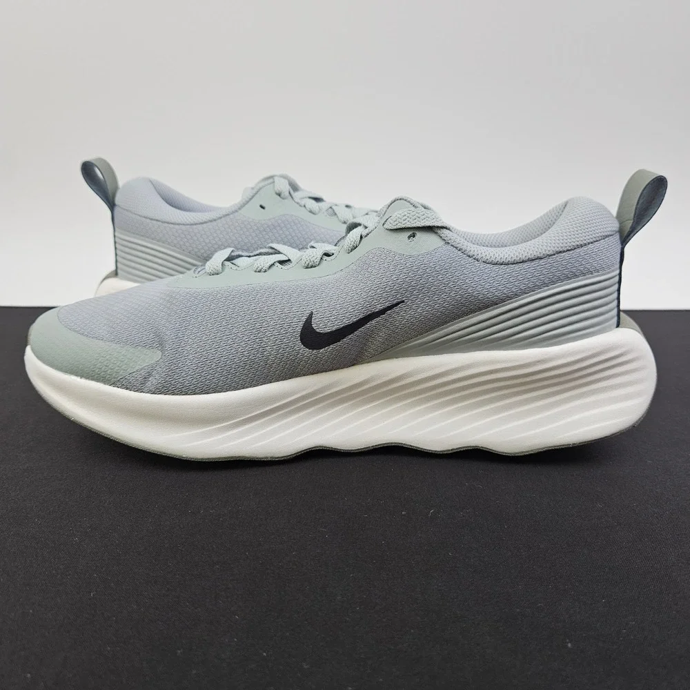 Nike Promina Walking Shoe Men's Size‎ 9 FV5285-003 Light Pumice New